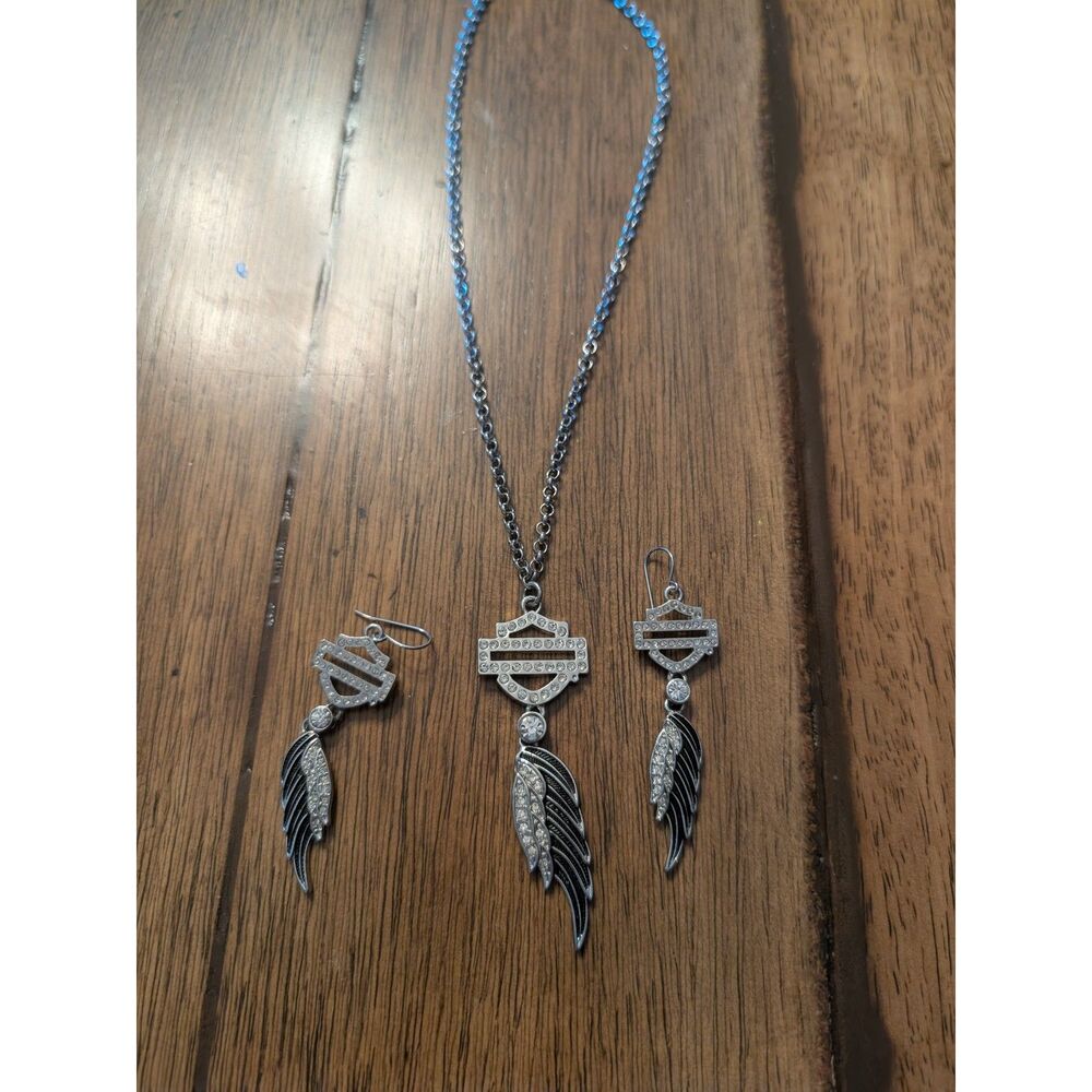 Genuine Harley Davidson necklace + earrings set